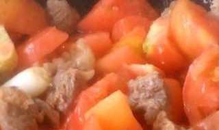 牛肉炖柿子怎么做 牛肉炖西红柿做法