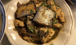 带鱼炖豆腐怎么做 带鱼炖豆腐的做法