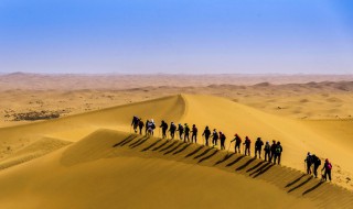 腾格里沙漠简介 腾格里沙漠的介绍