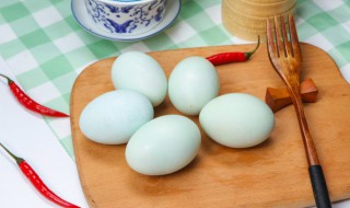 盐水鸭蛋怎么腌制方法 怎么用盐水腌鸭蛋