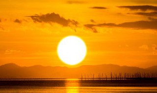 太阳和地球哪个大 太阳和地球哪一个的面积大