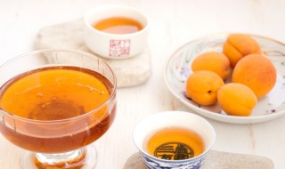 蜂蜜杏子茶如何做 蜂蜜杏子茶的做法