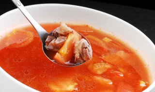 如何做排骨西红柿汤 家常排骨西红柿汤的做法