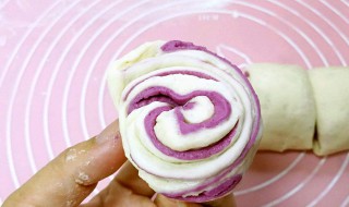 紫薯花卷最简单的做法 紫薯花卷最简单的做法与步骤