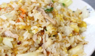 怎样做肉丝炒米饭好吃 肉丝蛋炒饭怎么做