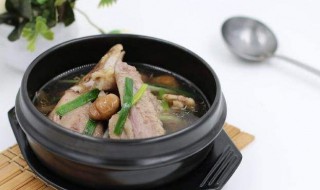 板栗炖鸭汤的做法 板栗炖鸭汤的做法介绍