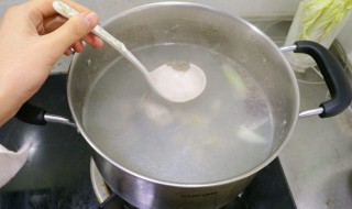 白萝卜水怎么煮治便秘 方法简单又省心
