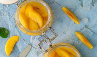 怎样做黄桃罐头好吃窍门 黄桃罐头的做法