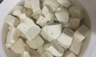 盐水点豆腐的做法 盐水点豆腐的制作方法