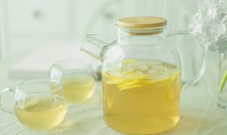 咸柠檬水的危害 会对胃黏膜产生一定腐蚀