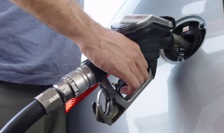 柴油和汽油哪个省钱 关于柴油的简介
