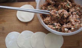 香菇素馅饺子怎么做 六步告诉你