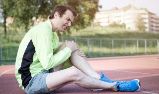 夏季跑步腿部抽筋是什么导致的 为什么夏季跑步时腿部会抽筋
