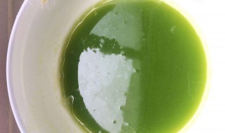 生芹菜汁的功效与作用 长期喝芹菜汁的好处