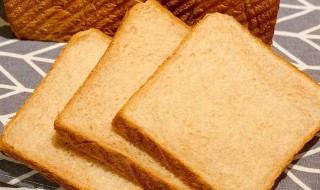 减肥纯全麦面包的做法 九大步骤如下