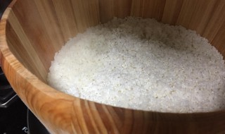 木桶蒸米最简单方法 如何使用木桶蒸米饭