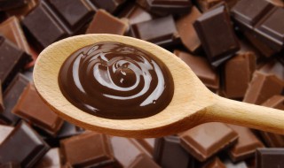 巧克力可以做什么简单的吃的 巧克力有哪些吃法？