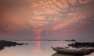 海日生残夜江春入旧年哲理 海日生残夜江春入旧年的寓意