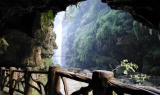 马岭河峡谷风景区介绍 马岭河峡谷风景区