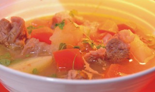 西红柿牛腩汤怎么做好吃 怎么做西红柿牛腩汤