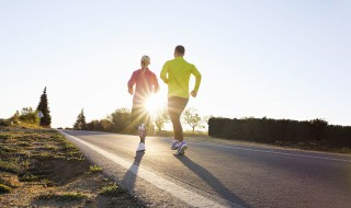 早上空腹跑步减肥效果好吗 能不能早上空腹跑步减肥