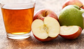 芹菜和苹果可以一起榨汁吗 芹菜和苹果能一起榨汁吗
