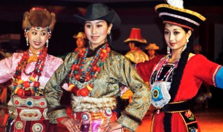 藏族的服饰特点 藏族的主要服装款式是什么