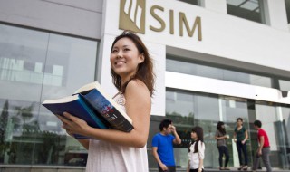 新加坡研究生读几年 跟国内一样吗