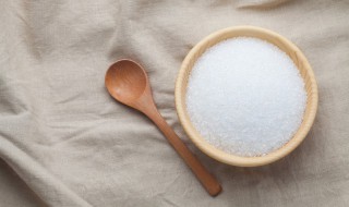 白砂糖和绵白糖有什么区别 白砂糖和绵白糖怎么区分呢