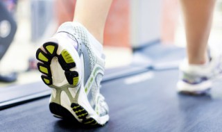 跑步一公里消耗多少卡路里 跑步一公里消耗的卡路里