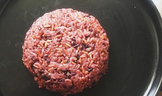 红粳米饭做法图解 米饭粗细搭配吃着更减脂更健康