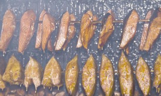 烟熏小鱼干的方法 烟熏小鱼干方法介绍