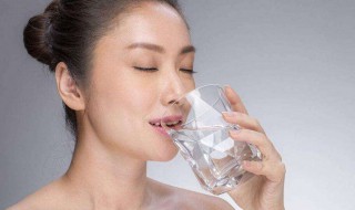 女性如何正确喝水 女性具体该如何正确的喝水
