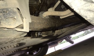 汽车漏机油滴在地上严重吗 漏机油主要查看哪些地方