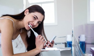 刷牙的正确方法 刷牙可以横着刷吗