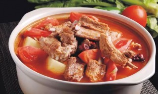 番茄排骨汤怎么做好吃 猪骨番茄汤如何做