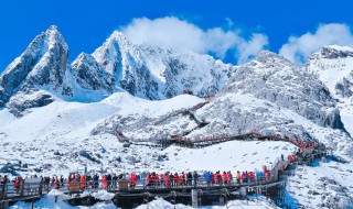 玉龙雪山的海拔是多少米 玉龙雪山的海拔是多少米多少千米