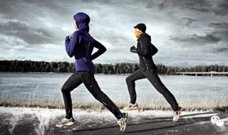女人跑步如何预防胸缩水的方法 女人跑步如何预防胸缩水