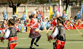 芦笙节是哪个民族的节日的（芦笙节是哪个民族的节日的节是什么族的节日）