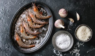 罗氏虾的做法蒸多久 罗氏虾的做法蒸多久可以吃