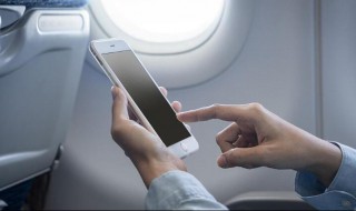 飞机上可以玩手机吗
