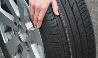 轿车轮胎螺丝多大尺寸 汽车轮胎的螺丝尺寸是是多大?