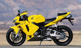 摩托车机油放出来变黄褐色 摩托车机油放出来变黄褐色正常吗