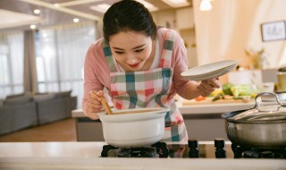 西红柿鸡蛋豆腐汤怎么做好吃 西红柿鸡蛋豆腐汤怎么做好吃视频