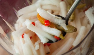 白萝卜泡菜的腌制方法 白萝卜泡菜腌制方法