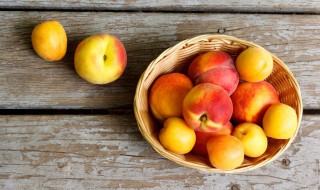 桃子不能和什么一起吃吗 桃子不能和什么一起吃吗会中毒