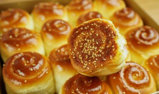 蜂蜜小面包如何烤出脆底 蜂蜜脆底小面包怎么做