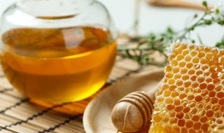 黑芝麻加蜂蜜的功效 黑芝麻加蜂蜜的功效怎么吃