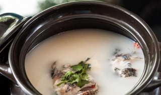 紫砂锅炖汤用热水还是冷水 炖汤用热水还是冷水