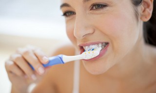 如何刷牙才是正确的 如何刷牙才是正确的图片